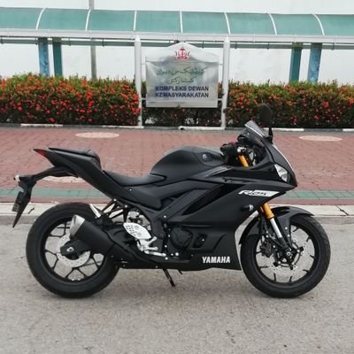 debianlinux's profile picture. interested in linux, motorcycle and aquaponics