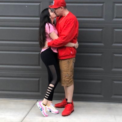 laurchav's profile picture. twenty 🎉