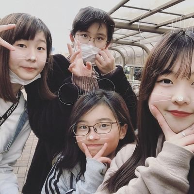 CRfs2qoAVNp6gQD's profile picture. ♡♡