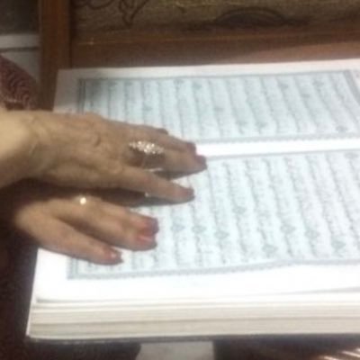 في ١ رمضان ١٤٤١ دَفنتُ أمي وفي ١٩ ربيع الآخر ١٤٤٣ دُفن والدي . وقل رَّبِّ ٱرۡحَمۡهُمَا كَمَا رَبَّيَانِي صَغِيرٗا