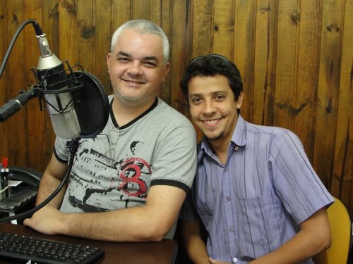 PROGRAMA GERAÇÕES
DE 8 AS 9 DA MANHÃ NA MAIS FM.
http://t.co/eVSt1ojjYP