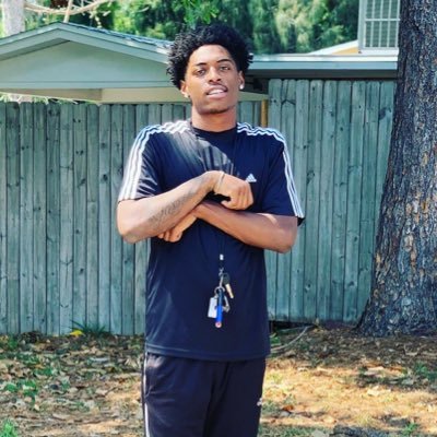 Niero300's profile picture. #BLESSED #JucoProduct Athlete🏈 Chabot College 🤺Check out this highlight! https://t.co/tN9kmvqCYZ  Florida made🌴