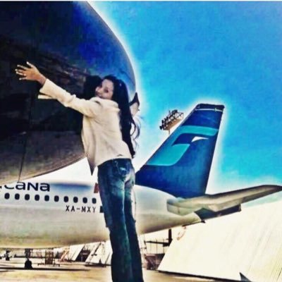 Tu Amiga 👩🏻 y Hermana 💆🏻‍♀️ en Cristo 🌹 Mujer de Fé 🙏🏼 Amo El Cielo 🌈 El Sol 🌞 La Luna🌛y Las Estrellas 💫 ... ⚜️La Aviación⚜️ ✈️ a Kami x siempre 🐶