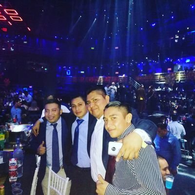 Bar-Tender & Gamer ( GT: SpeederRecoN ), Halo Competitive Pro Player, I love Halo: Halo Reach, Halo 4 & Halo 5: Guardians Only FFA, Snipers Pro & Arena.