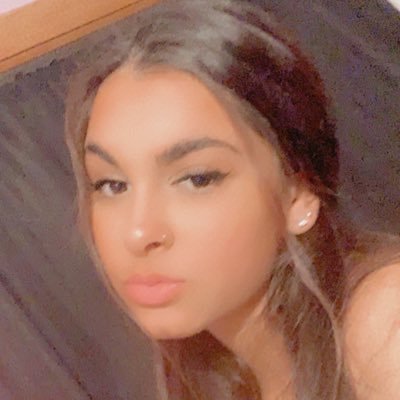 korina_darji's profile picture. ✌🏼🤙🏼🖤