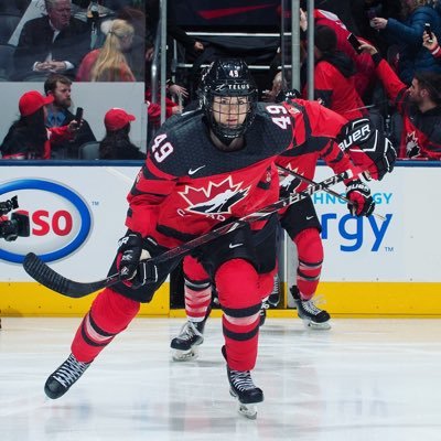 @PWHL_Ottawa • Boston University Alum https://t.co/OWki2kq48W.For.Daron 💜 CWHL Clarkson Cup Champion Ottawa