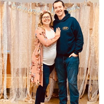 Momma 03/30/20💙. Fiancé💍. Cat Momma😻. Daycare Teacher🖍.
