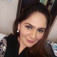 Mome (@momeegul) 's Twitter Profile