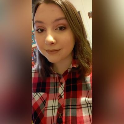 themortaljess's profile picture. bi 🌈 I run the book blog The Mortal Jessica 📖 | Greyson Chance fan ❤ | teen hearts model | use code JESSICAB20 for 10% off your order