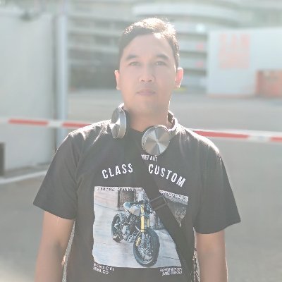 pwiradisuria's profile picture. 