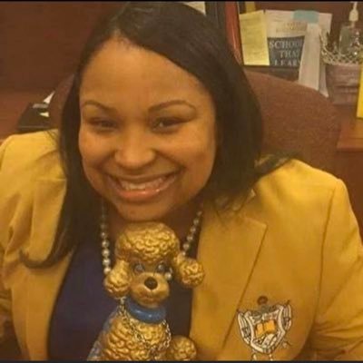 Author, Award winning school Principal , Life-member of SGRho💙💛, Member of The Links Incorporated💚🤍, VP Jamaica Queens Branch of NAACP