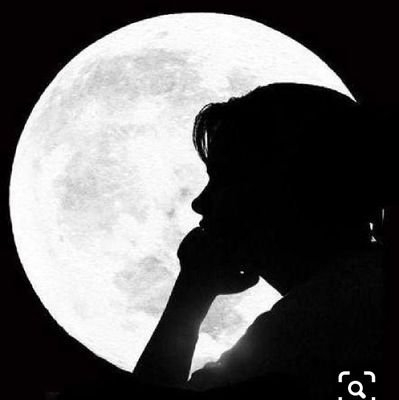 loquitos4e's profile picture. Y me percaté que en vez de una, mi cuerpo tenía dos sombras, la mía y la de tus recuerdos...