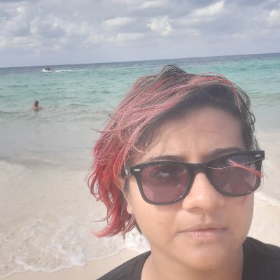 sophie_mex's profile picture. Ing en alimentos, le tiro a ser poliglota // 🏳️‍🌈