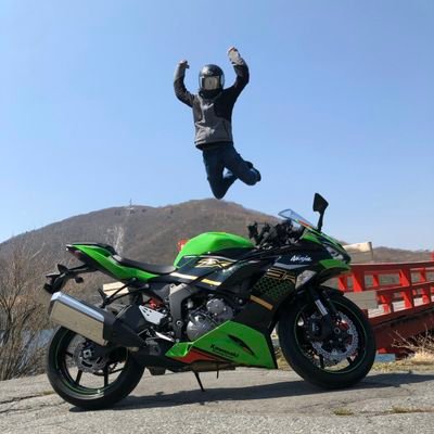 趣味垢！バイクとゲームとアニメが好きな22歳です！zx6r 2020モデル乗ってます！