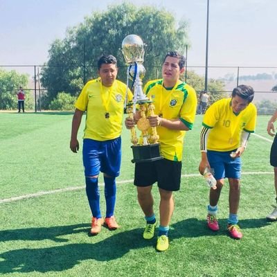 ManyCG's profile picture. Somos lo q hacemos día con día. De modo que la excelencia no es un acto, sino un hábito.