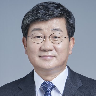 제 19,20,21대 더불어민주당 안산 상록갑 국회의원(전)/행정안전부 장관(전)/더불어민주당 최고위원(전)/더불어민주당 경기도당위원장(전)/ 민변 대외협력위원장,노동위원회대외협력부장,언론위원회위원장(전)/법무법인 해마루대표(전)/노무현재단 이사/노무현정부 청와대민정수석