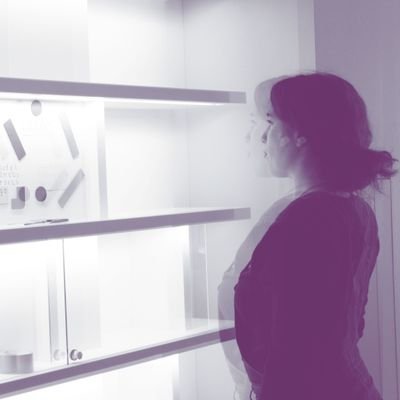 Asplenium19's profile picture. Graphiste imprimé. 
Directrice artistique de la revue Pièce détachée. Passionnée de cinéma.
Adoratrice de Sergio Leone devant l'Eternel.