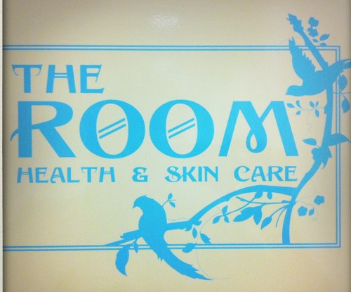 TheRoomhs's profile picture. A small health and skin care salon based in Watford, UK.  My website is coming soon - it will be http://t.co/8eItx4z994. I am an Environ stockist.