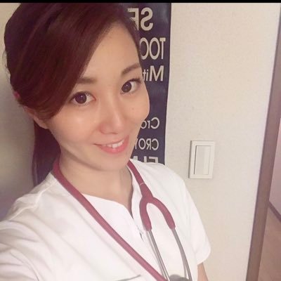 梢と申します^ - ^ 看護師をやってます^ ^ 10年日本で保健師看護師をしていて、3年前からオーストリア留学やセブ島、ミャンマーで国際ボランティアナースを経験しました^ ^ 海外は今まで36都市✈️今は健康の大切さをより感じてるため、予防医療クッキング教室を六本木で教えてます!アメリカ人と国際結婚中❤️