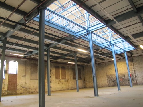 outofstorage's profile picture. Temporary contemporary art exhibition in de Timmerfabriek, Maastricht, 25.06.11-25.03.12. On show are works from the collection of FRAC Nord-Pas de Calais.