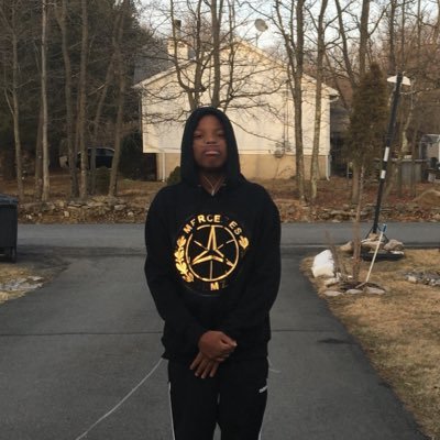 william79844464's profile picture. follow my Instagram @willy_power_14 pvhs https://t.co/F6l6MXMj7A