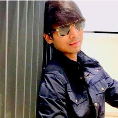 Amjadkhan0214's profile picture. #Fashionblogger .... If u ask me, Discreet is da rite word to describe myself...Shy whn it comes to makin new friends, bt trust me, i Love meeting new ppl..❤️