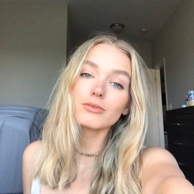 danivanderhoof's profile picture. 