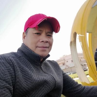 KhalidKerl's profile picture. just to follow my post and tweet