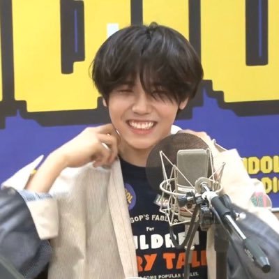 ahnsmiles's profile picture. ur daily dosage of ahn seongmin’s smile :D