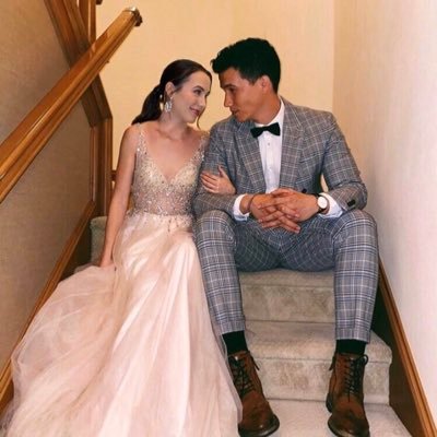 megan__m_07's profile picture. I’m a really big fan of the Merrell Twins, Aaron Burriss. My dream is to meet them one day ❤️ @veronicamerrell @vanessamerrell @aaronburriss - Megan