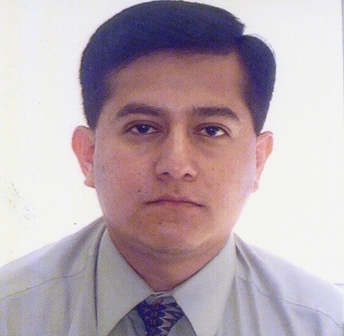 de niño vivi en flor amarilla.vivo en Armenia.Amo a Dios,a mi familia,al projimo y a la naturaleza.