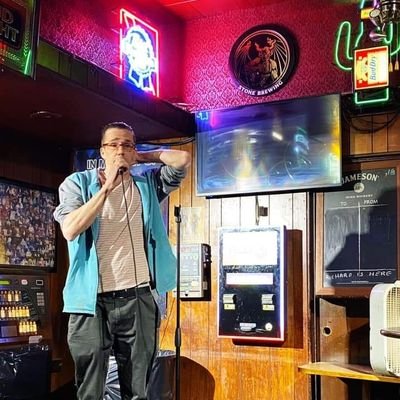 I'm a Las Vegas based comedian, musician, and composer.