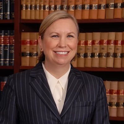 Appellate lawyer. Former trial and appellate judge, litigator, print journalist.