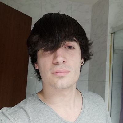 aleeiixriba's profile picture. Frontend developer.