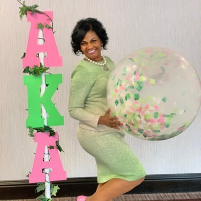 Girl Power Advocate| Founder/CEO| Woman of God| Bridge2Greatness| Board of Directors| Link💚| AKA💕💚|Small Town Girl| Queen B