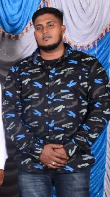 SULTHANLALITHA's profile picture. When Black Suits You the Most , You suit the Black as well ❤❤ #loveforblack # love panda also forever # 🐼 🐼