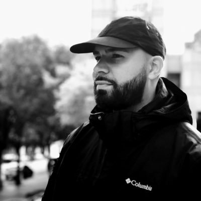 ThisIsUnUsual's profile picture. | MWTW | 1/2 of @darkalleyechoes