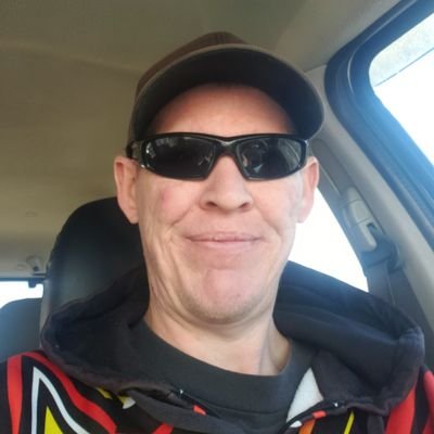 I'm 37, love to have fun, easy going, and have a huge heart of respect for everyone😃😃