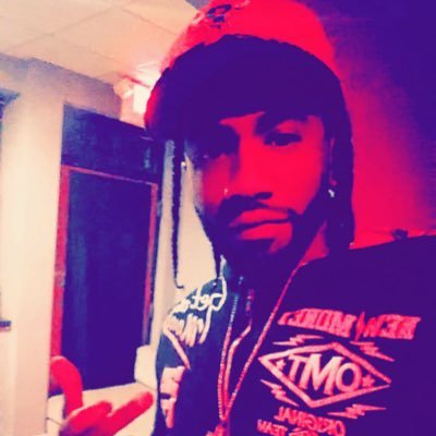 Content Creator|Recording Artist🎤 #DTRM🤟🏾INTENT TO SELL🔌 for serious inquiries email MoneyMitch860@gmail.com #LuxuryFamily Dreams To Reality