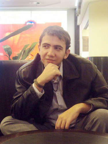 PauloLanzeloti's profile picture. Compositor de Funk Neurótico, criador de situações mamilicas e fundador da instituição sem dó..