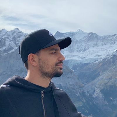 Software Engineering. Passionate learner, Coffee lover ☕. ❤️ UI, CSS, JavaScript, React, SaaS