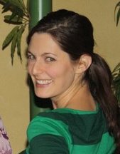 RD=Registered Dietitian.
Nutrition expert interested in nourishing the body, mind, spirit, and twitterati.
Unabashed contemporary hippie