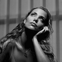 Elizabeth Berkley (@elizberkley) 's Twitter Profile