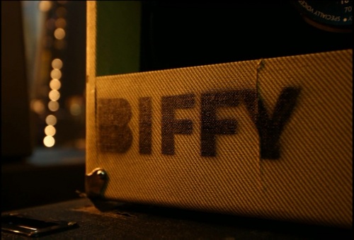 For fans of Biffy Clyro on Twitter. Follow for updates, news, and discussions! Send us your live show pictures. Unofficial. #monthebiff