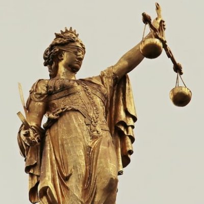 IVeritatem's profile picture. Stets auf der Suche nach Veritas, Aletheia und Satya.