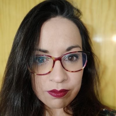 Curiosa por naturaleza: Big Data 🤓 Artificial Intelligence 👩🏽💻 Deep Learning 🧠 NLP 📖 #DogLover🦊
📝 Remember what the dormouse said... Feed your head!