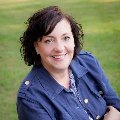 KelleyH00487624's profile picture. MN Realtor Edina Realty
Artist