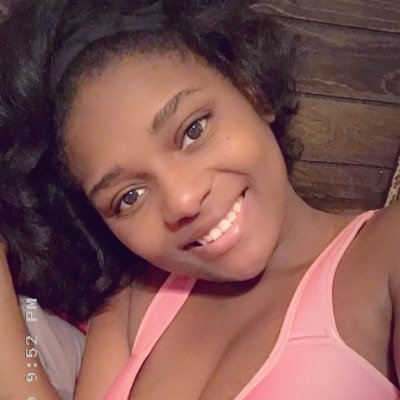 Instagram :threecreastions_ Snapchat : JazzBeautiful                        mommy of 3 💗💙💗