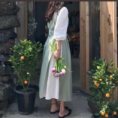 ah__f11's profile picture. فوق خشم القصايد هي مُذهله جادلٍ من عودها يشكيّ ترفها .