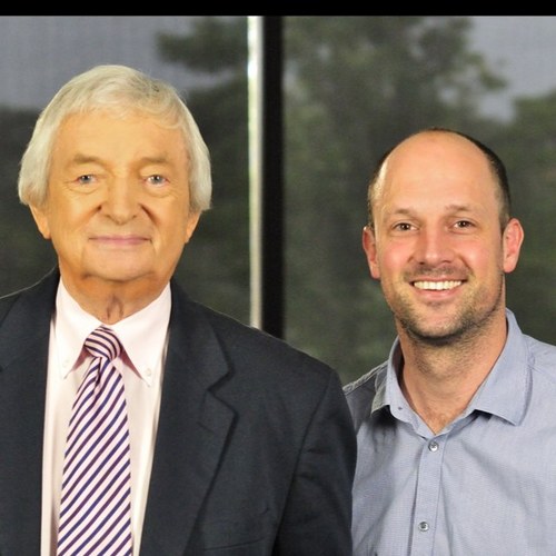 EdHobbs75's profile picture. Observations on politics, pop culture and life. Please don't take anything I tweet on the latter two with any level of seriousness.